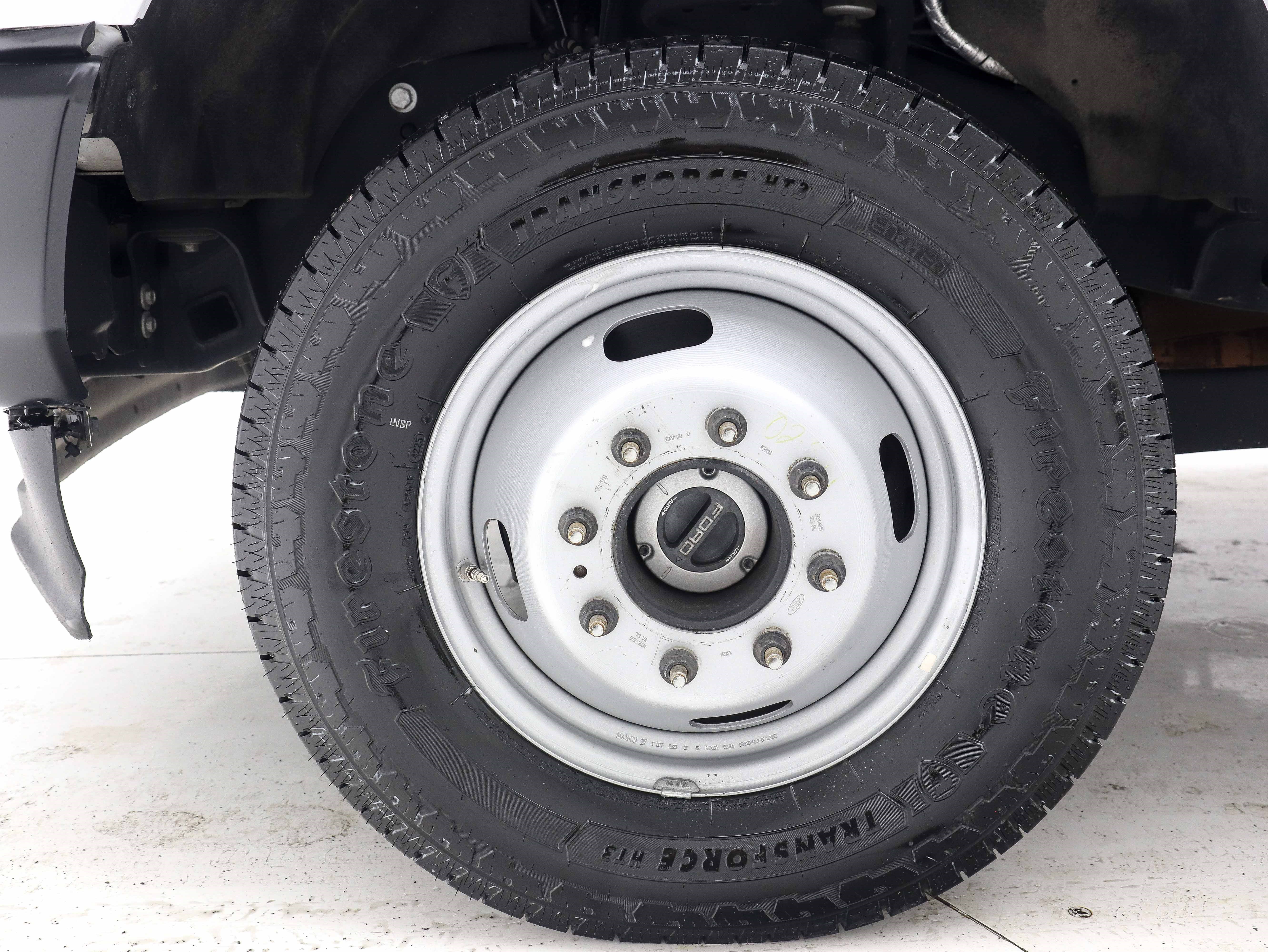 Used 2020 Ford F350 XL image 24