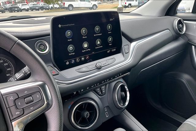 Used 2023 Chevrolet Blazer LT image 22