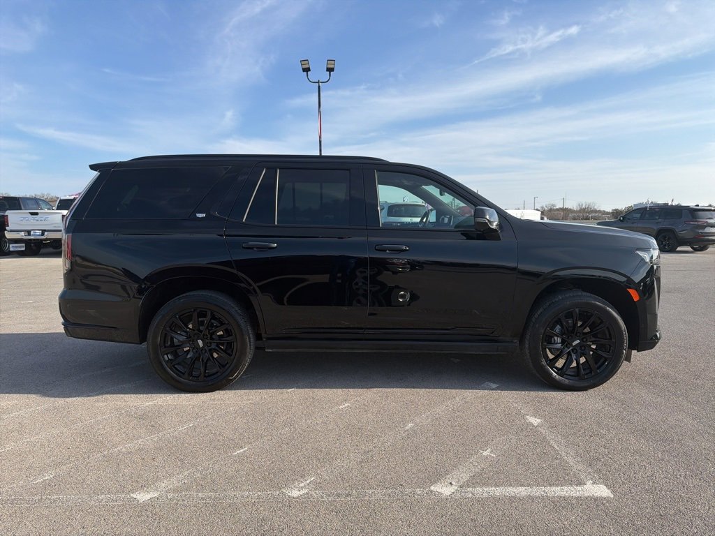 Used 2023 Cadillac Escalade Sport w/ LPO, ONYX Package image 6