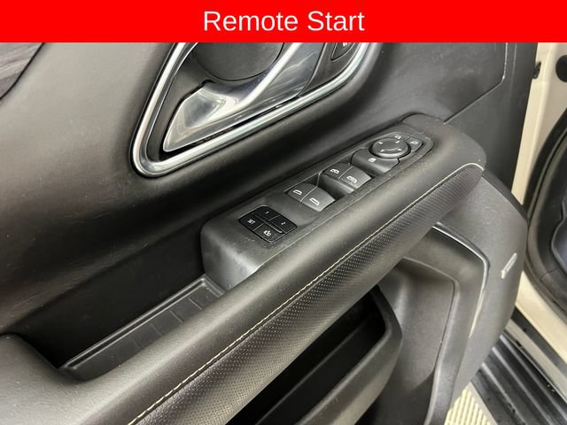Used 2023 GMC Yukon XL SLT RWD image 13