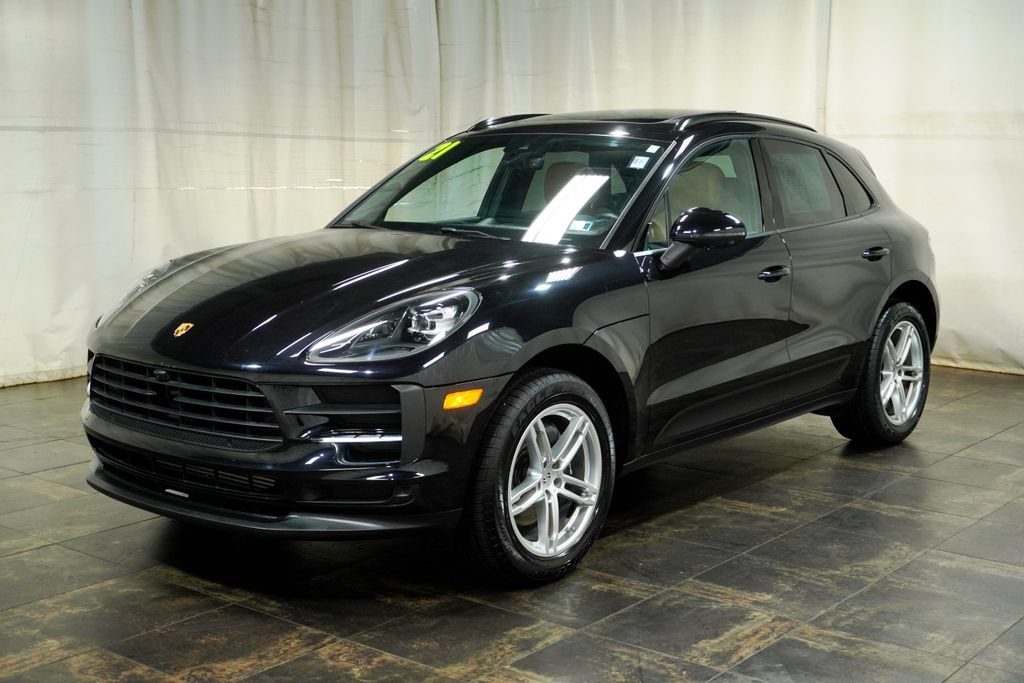 Used 2021 Porsche Macan AWD/4WD image 2