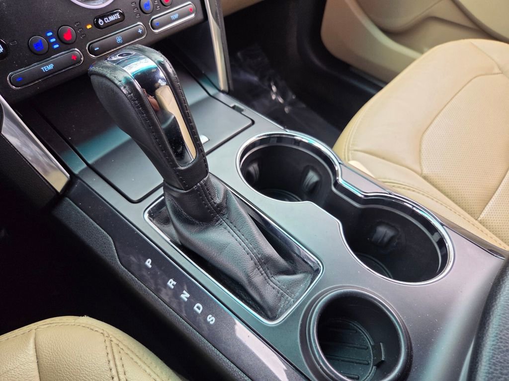 Used 2017 Ford Explorer Limited image 23