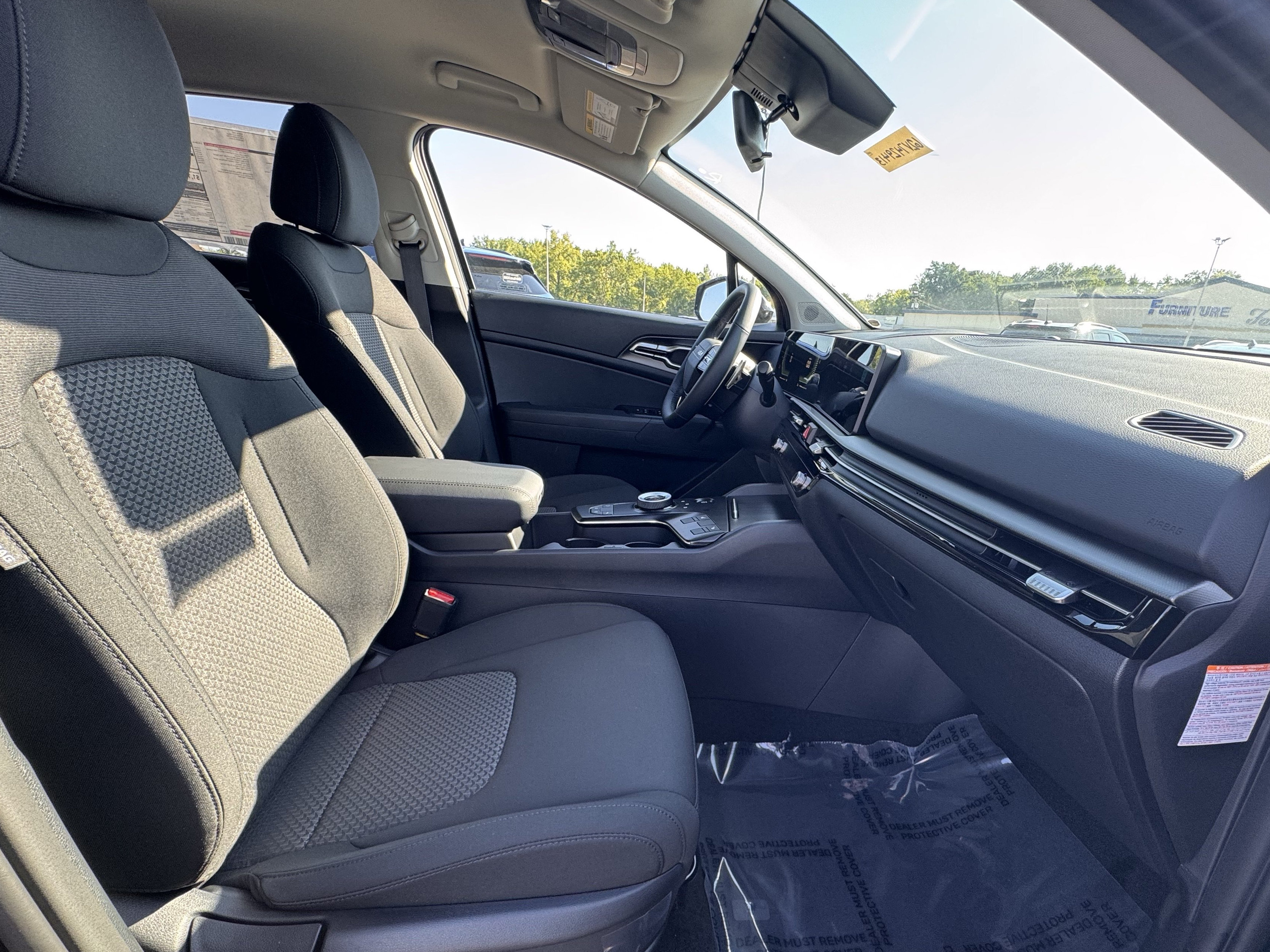 New 2027 Kia Sportage S FWD image 18