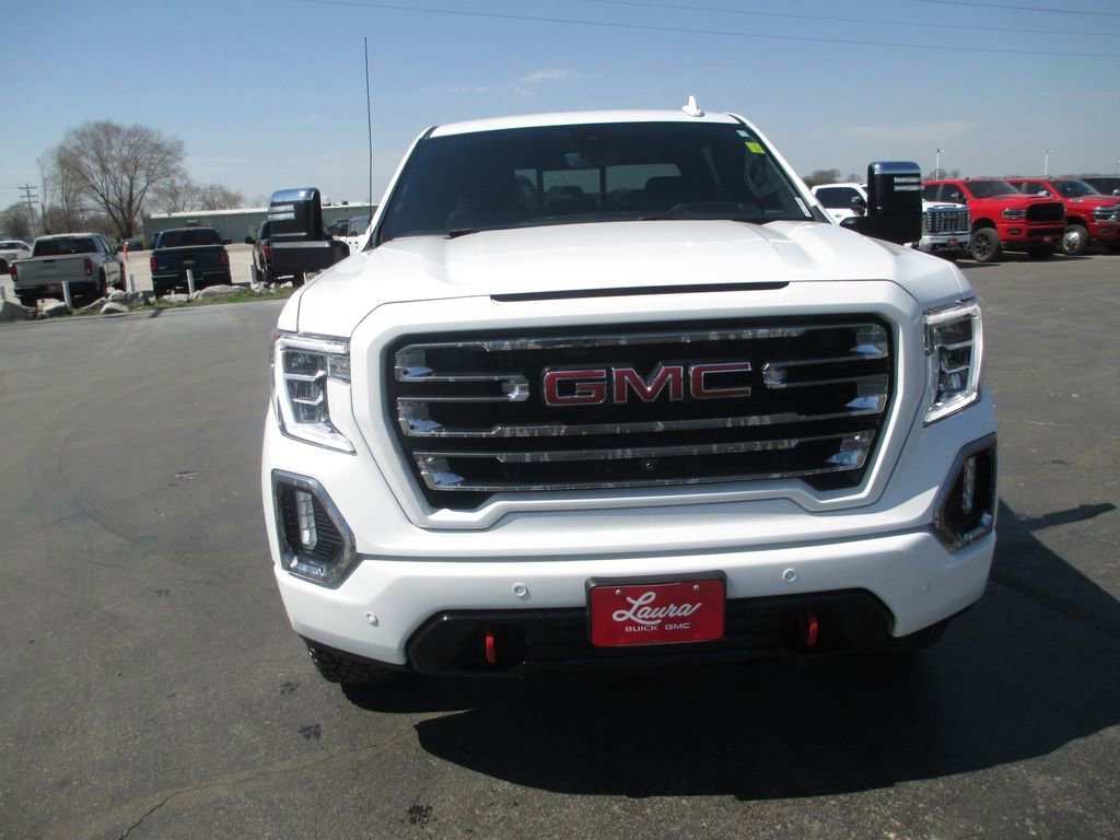 Used 2021 GMC Sierra 1500 AT4 w/ Technology Package image 11