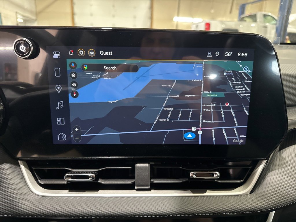 New 2026 Chevrolet Equinox LT w/ Convenience Package II image 32