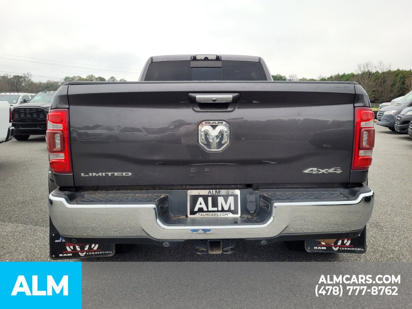 Used 2019 RAM 3500 Limited image 11