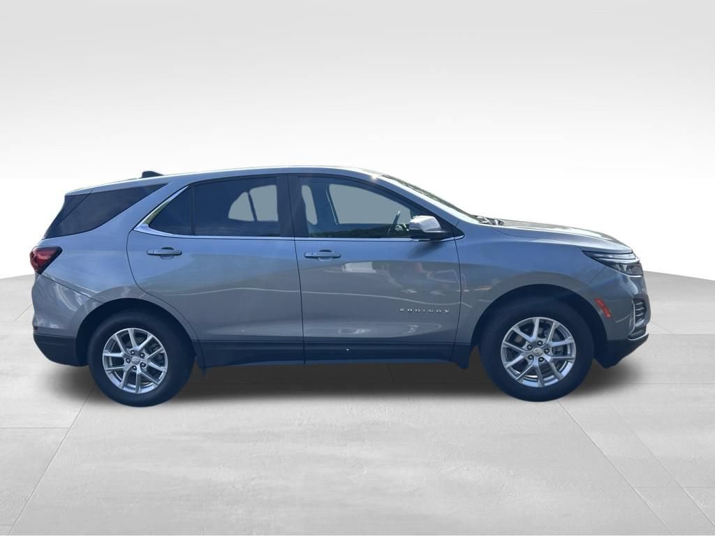 Used 2024 Chevrolet Equinox LT AWD/4WD image 6