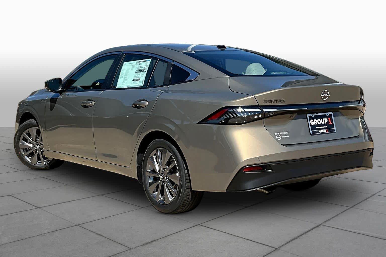 New 2026 Nissan Sentra SL FWD image 11