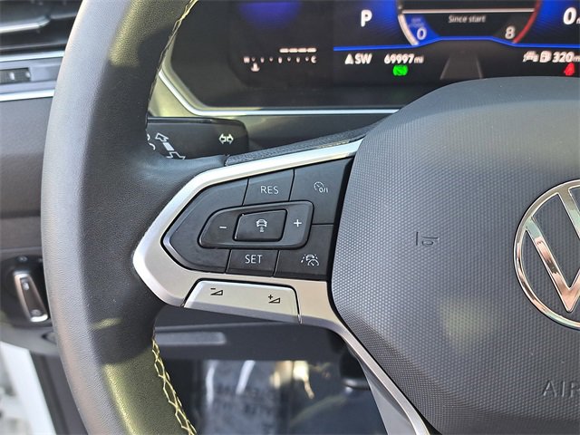 Used 2023 Volkswagen Tiguan SE image 25