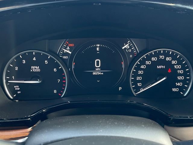 Used 2019 Cadillac XT5 Platinum AWD/4WD image 18