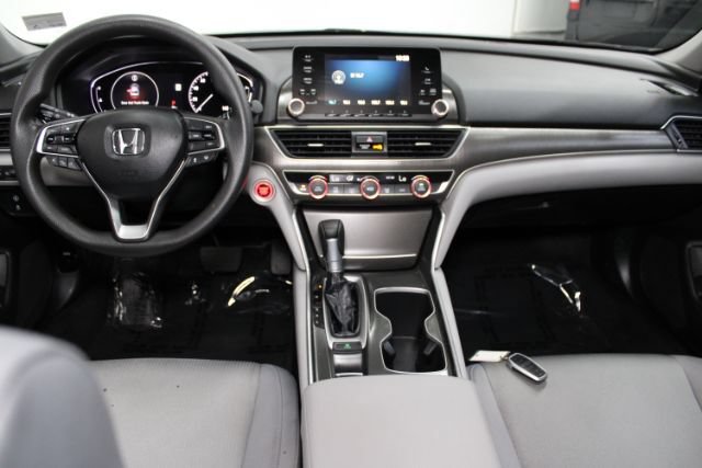 Used 2018 Honda Accord LX image 2