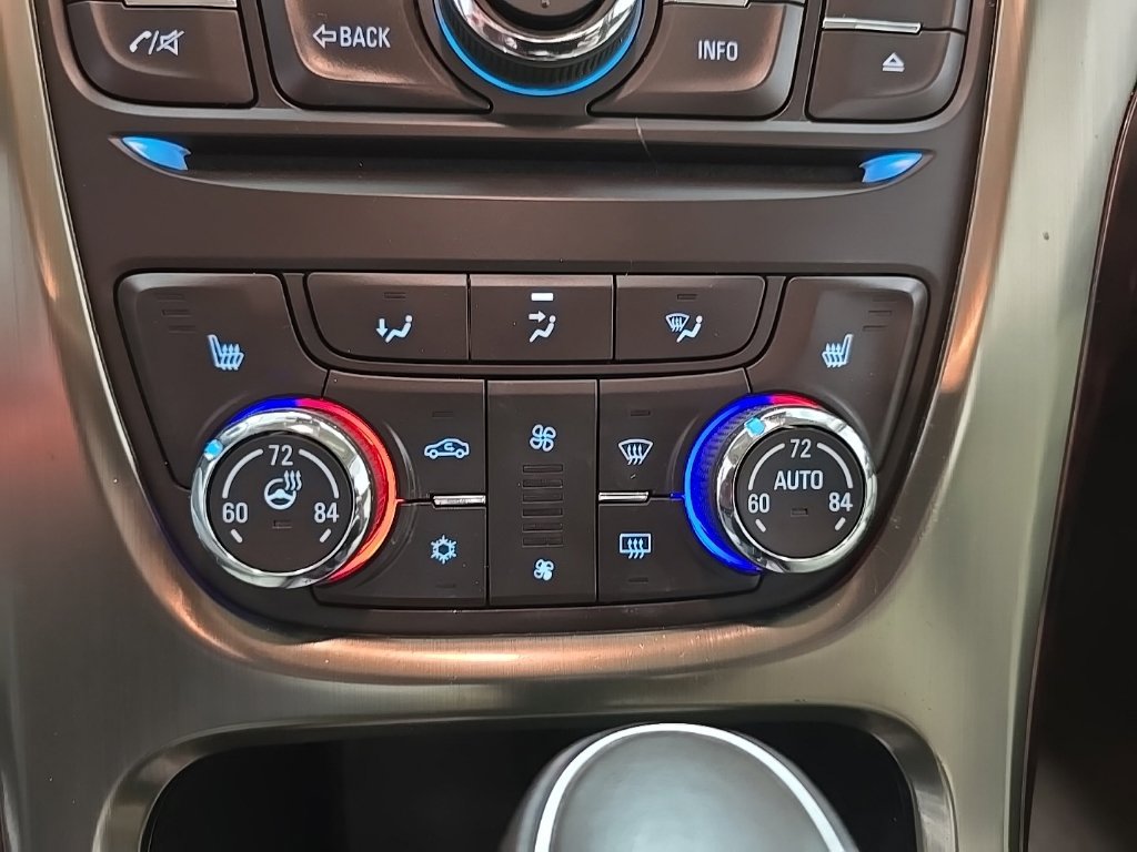 Used 2014 Buick Verano Leather FWD image 26