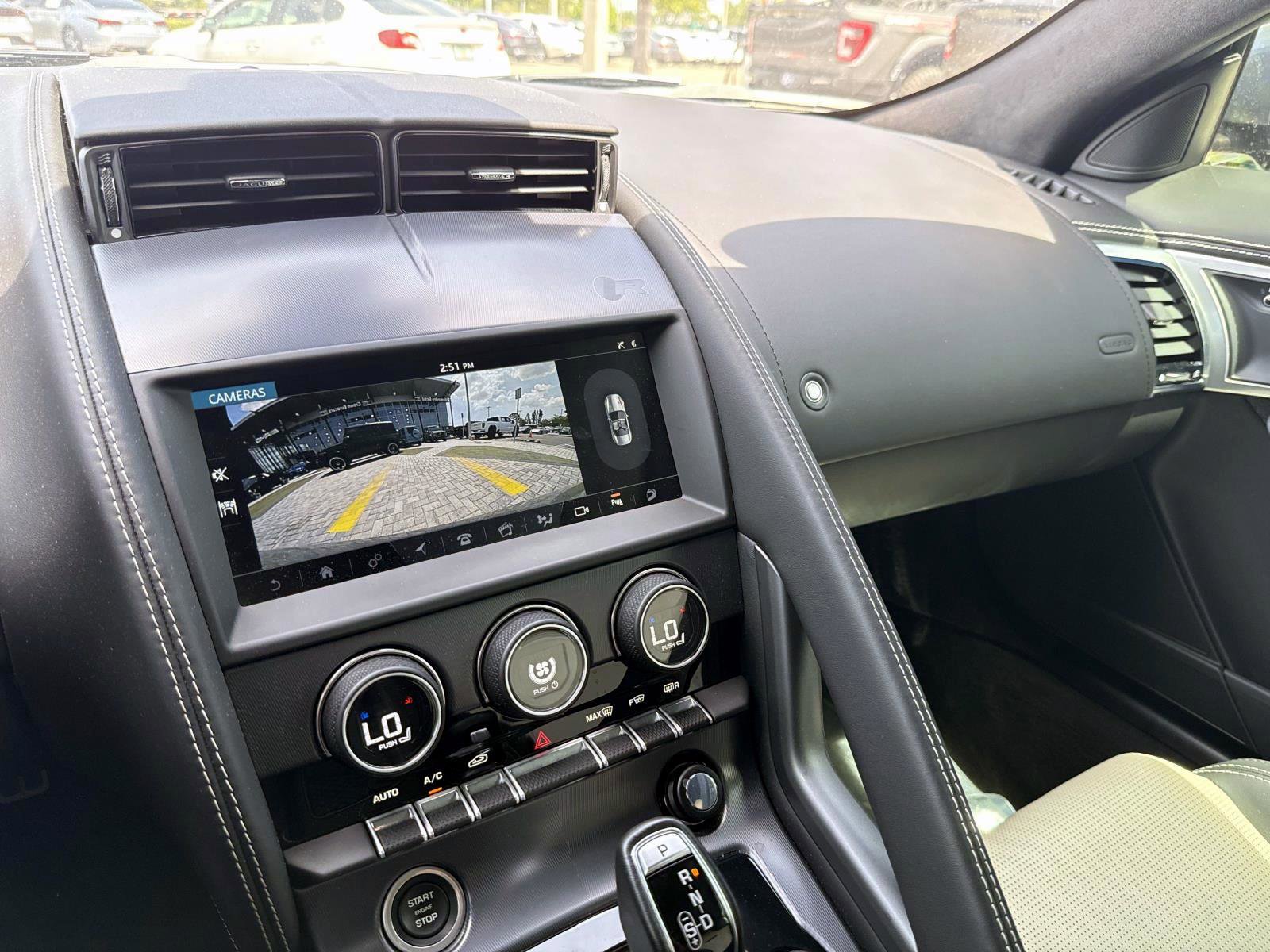 Used 2020 Jaguar F-TYPE R AWD/4WD image 25