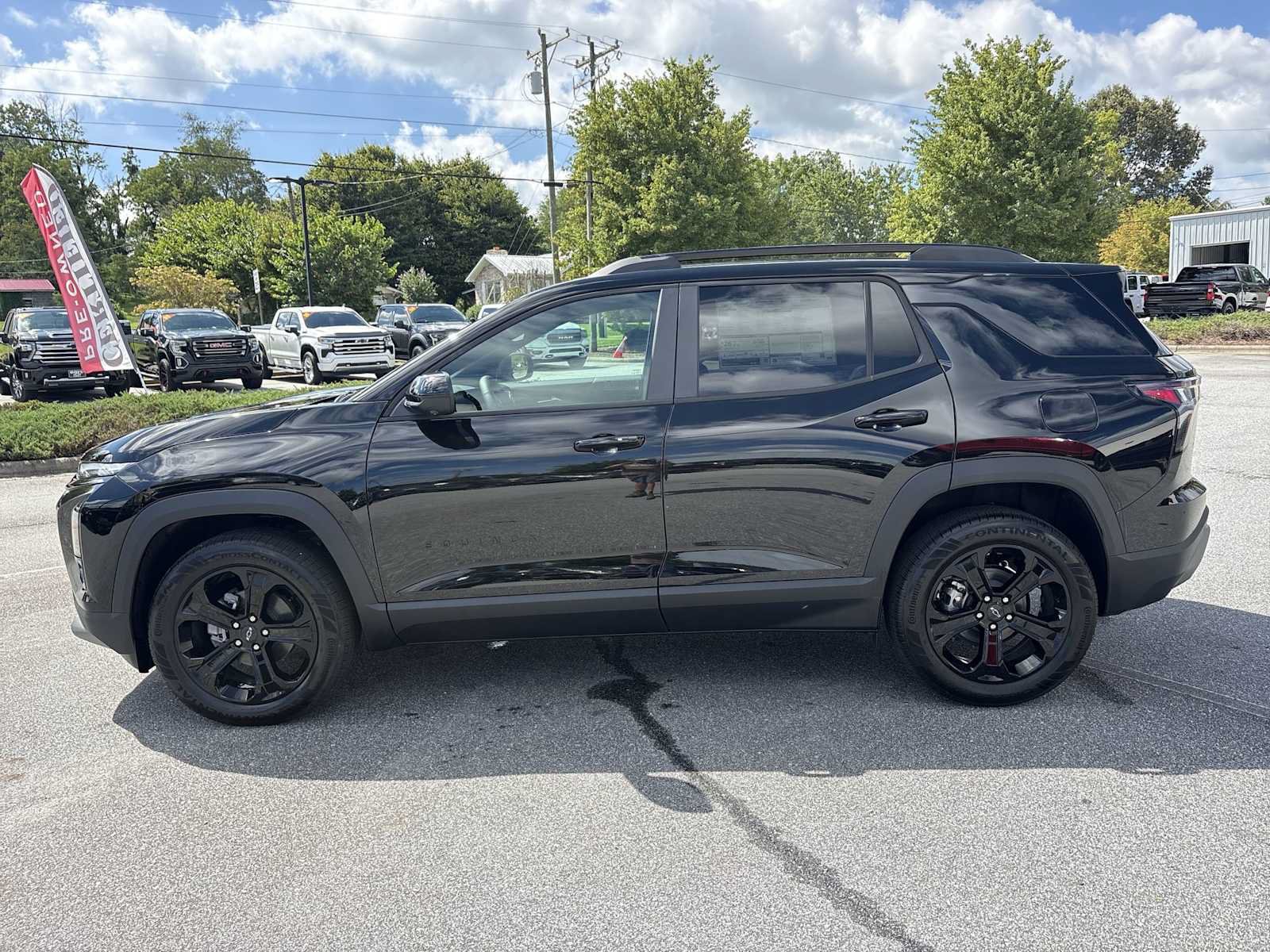 New 2027 Chevrolet Equinox LT w/ Convenience Package II AWD/4WD image 9