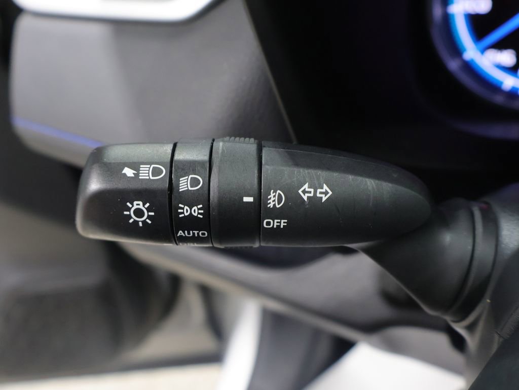 Used 2021 Toyota RAV4 XSE image 41