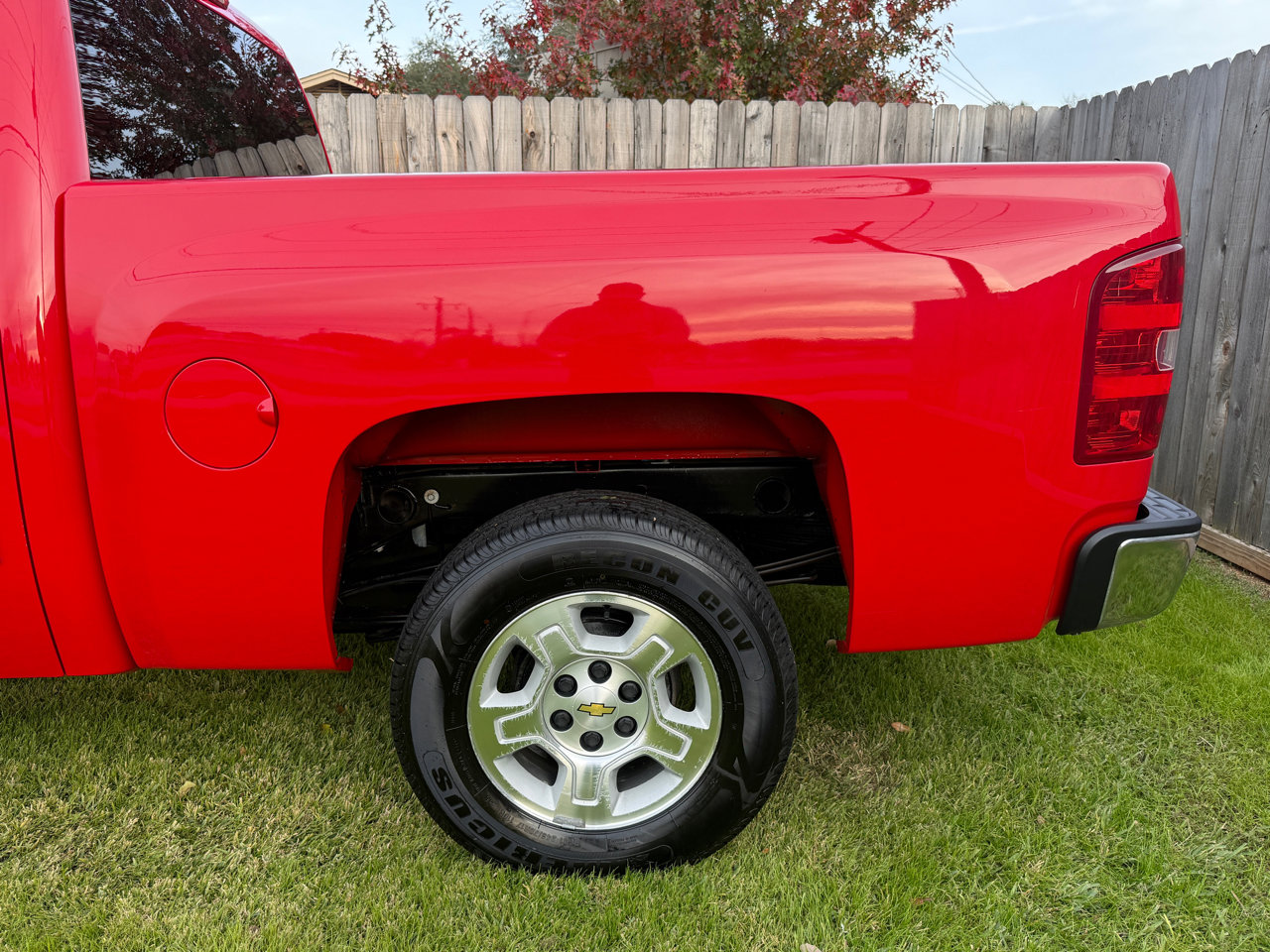 Used 2008 Chevrolet Silverado 1500 LTZ w/ EZ-Lift Tailgate Package image 43
