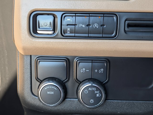 Used 2024 Chevrolet Tahoe Premier RWD image 20
