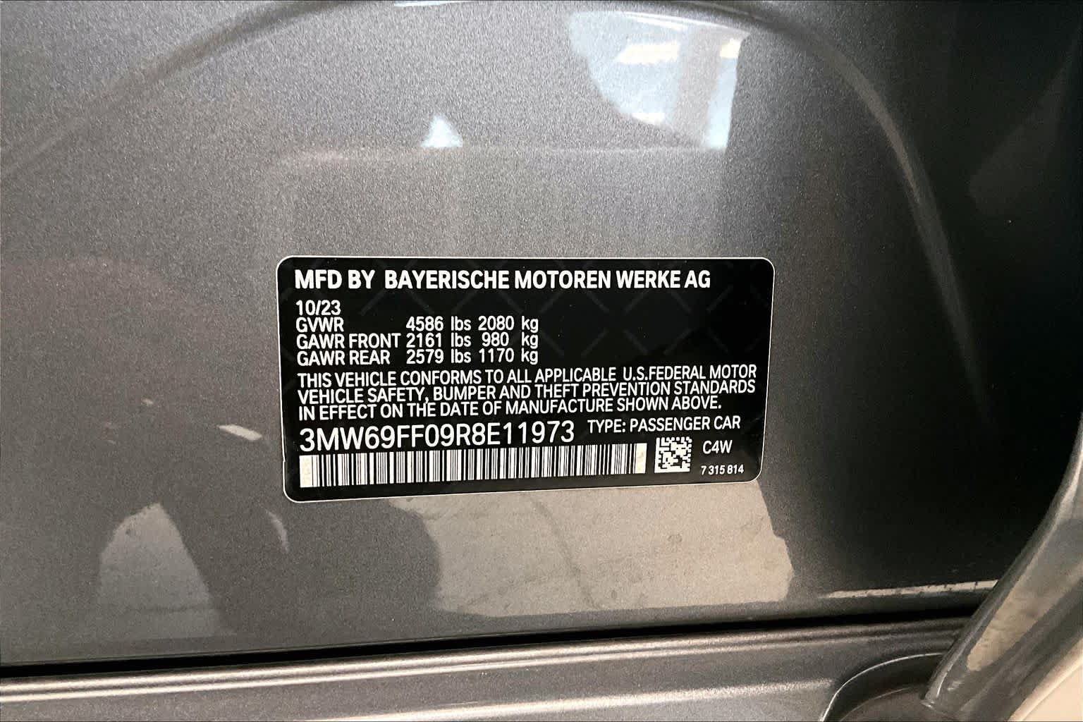 Used 2024 BMW 330i Sedan w/ Premium Package RWD image 30