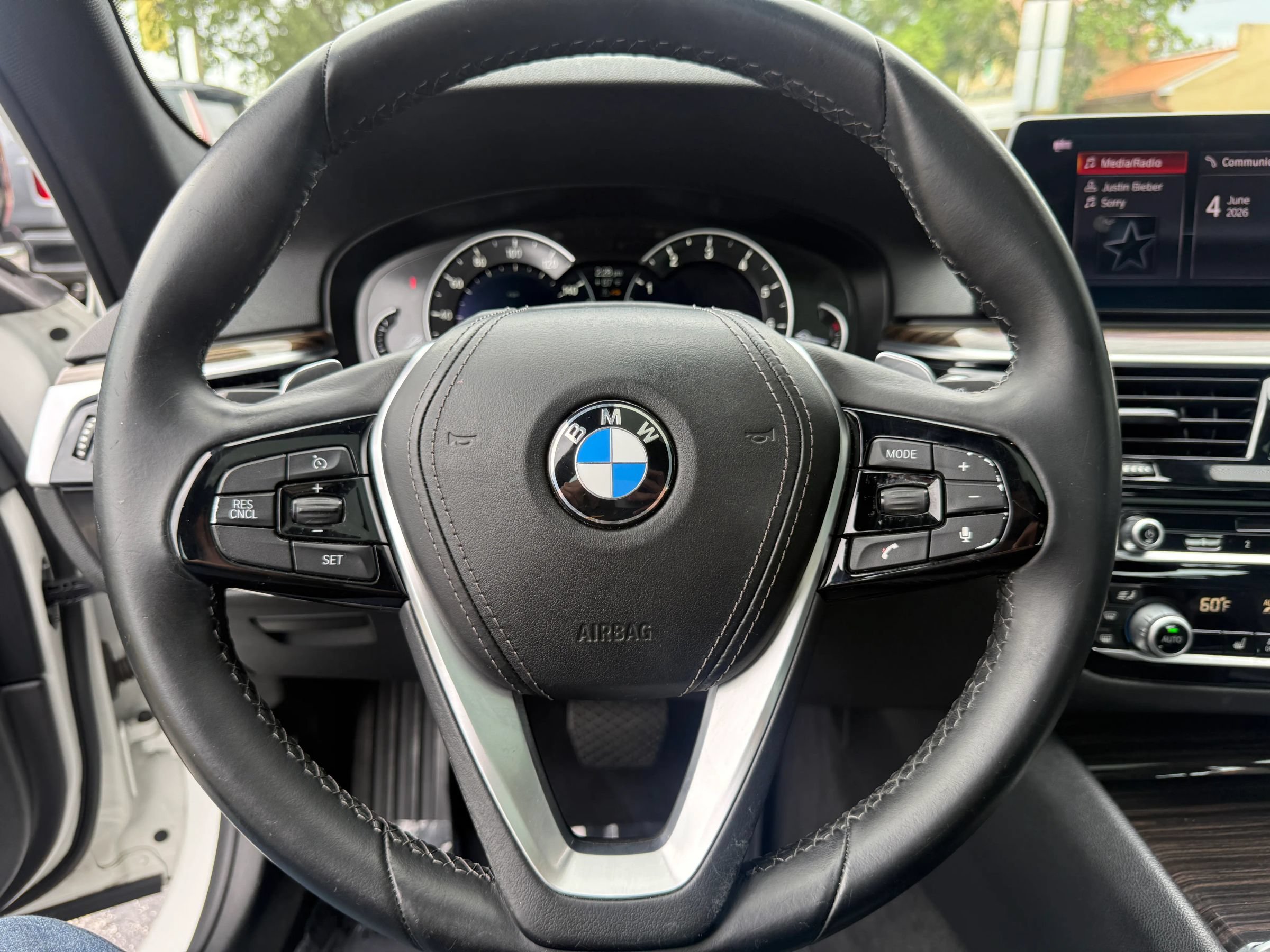 Used 2019 BMW 530i w/ Convenience Package RWD image 28