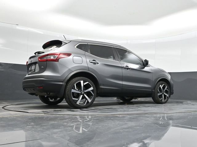Used 2021 Nissan Rogue Sport SL w/ Premium Package image 40