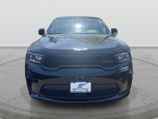Used 2024 Dodge Durango GT image 2