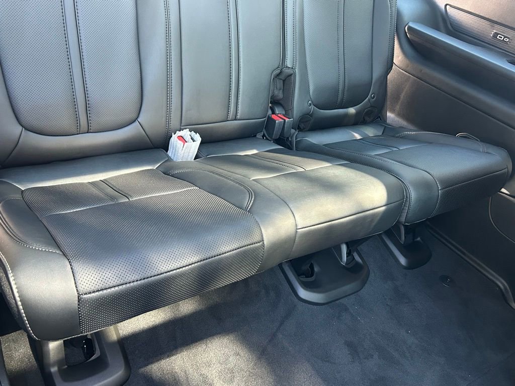 New 2025 Jeep Wagoneer L Series II w/ Premium Group I image 39