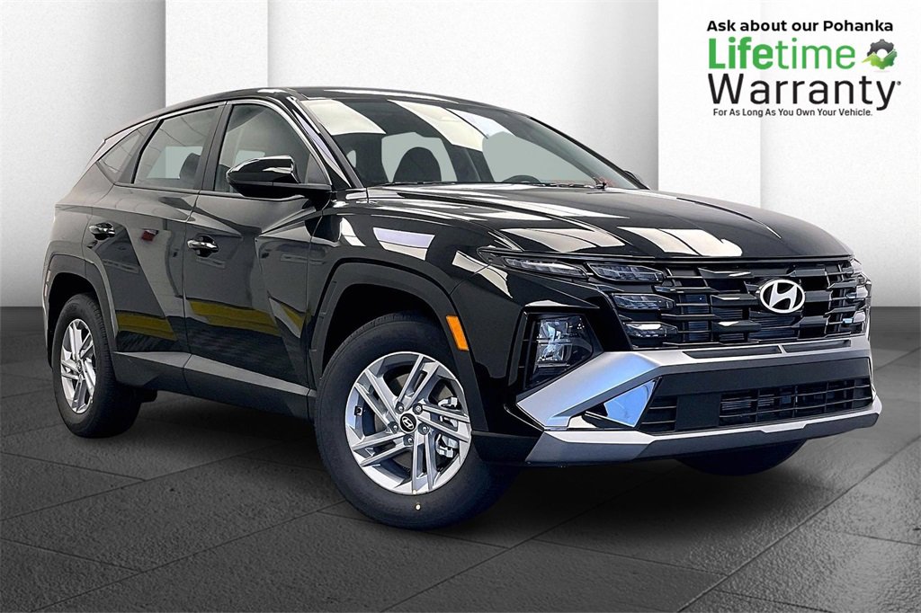 New 2025 Hyundai Tucson SE