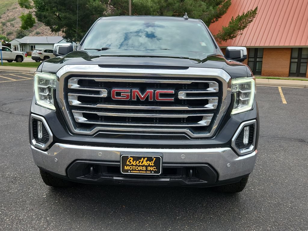 Used 2022 GMC Sierra 1500 SLT w/ SLT Premium Plus Package AWD/4WD image 5