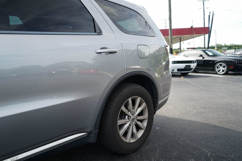 Used 2020 Dodge Durango SXT w/ 3rd Row Seating Group RWD image 21
