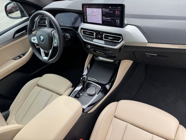 Certified 2025 BMW X4 xDrive30i image 30
