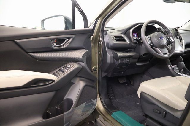 New 2025 Subaru Ascent Premium image 7