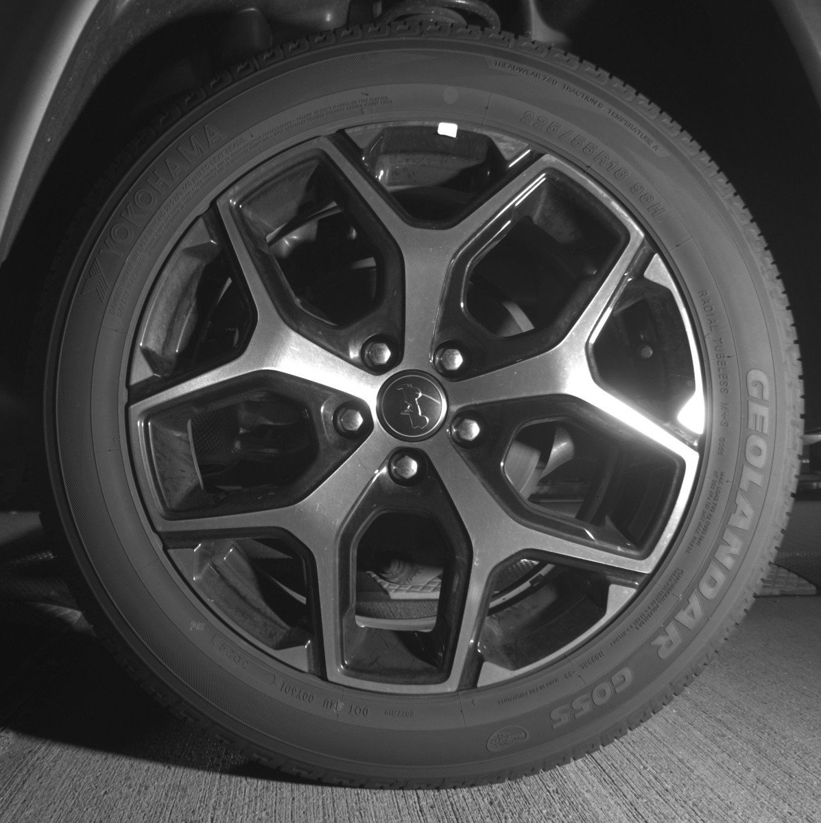 Used 2025 Jeep Compass Limited image 14