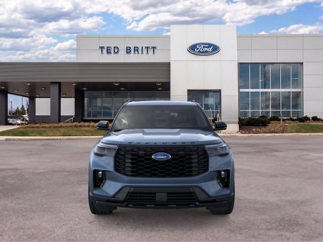 New 2026 Ford Explorer ST-Line w/ ST-Line Street Pack AWD/4WD image 7