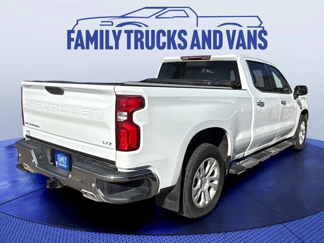 Used 2023 Chevrolet Silverado 1500 LTZ w/ LTZ Convenience Package II AWD/4WD image 5