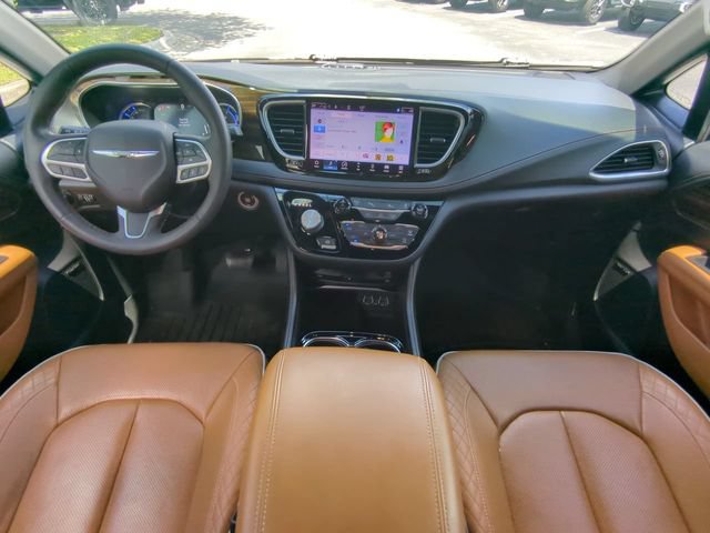 Certified 2022 Chrysler Pacifica Pinnacle FWD image 18