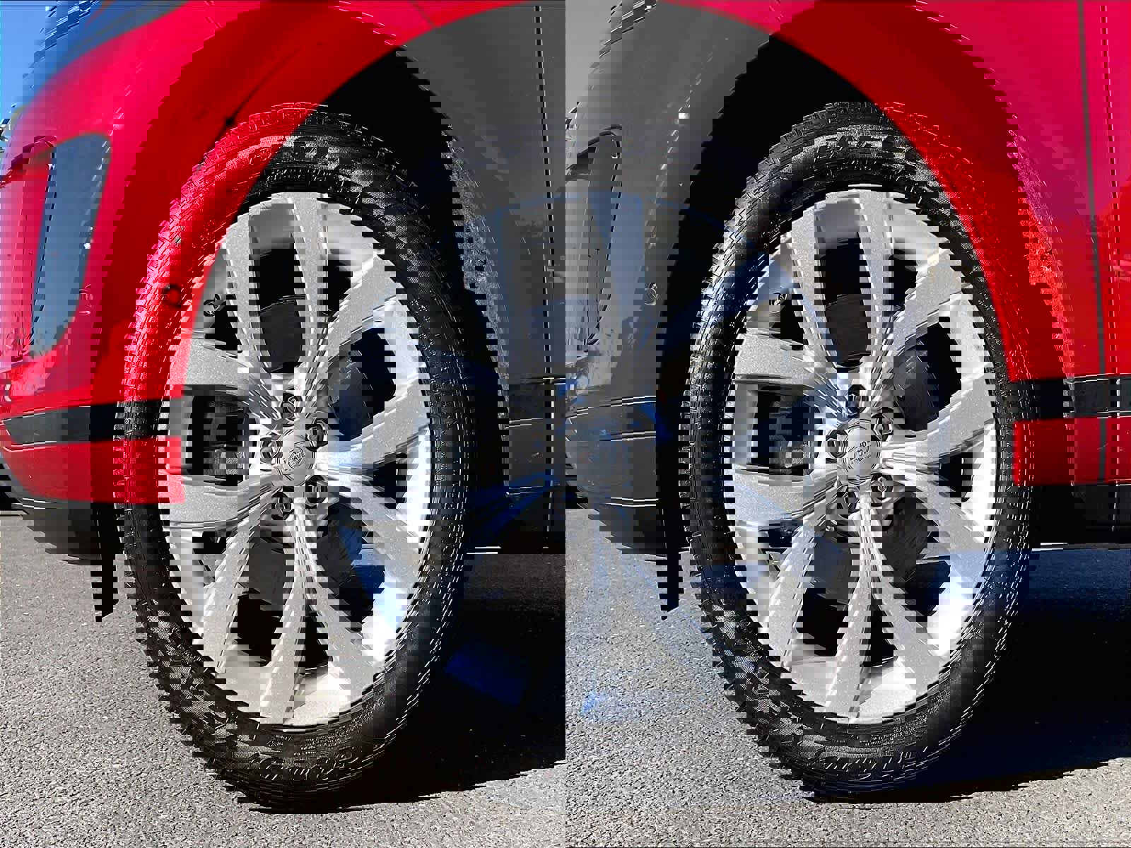 Used 2020 Land Rover Range Rover Evoque SE image 10