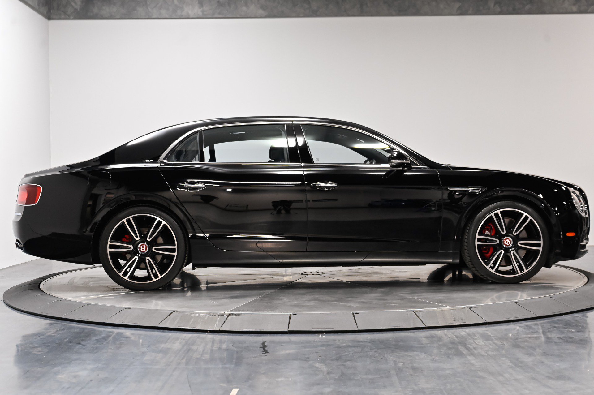 Used 2017 Bentley Flying Spur S V8 AWD/4WD image 15