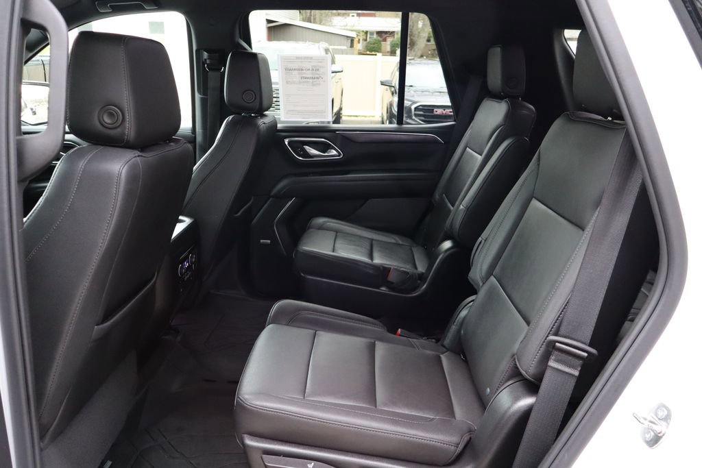 Used 2022 Chevrolet Tahoe LT w/ Luxury Package image 13