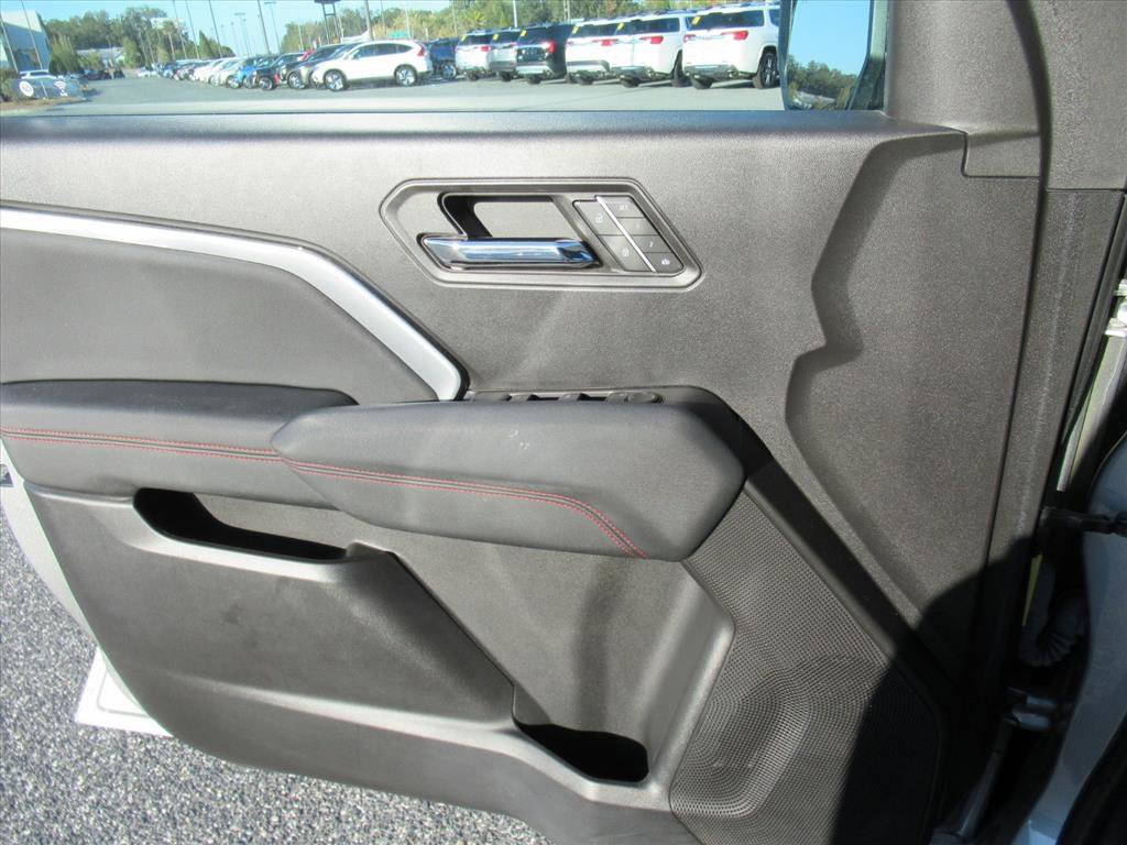 Used 2023 Chevrolet Colorado Z71 w/ Z71 Convenience Package 2 image 21