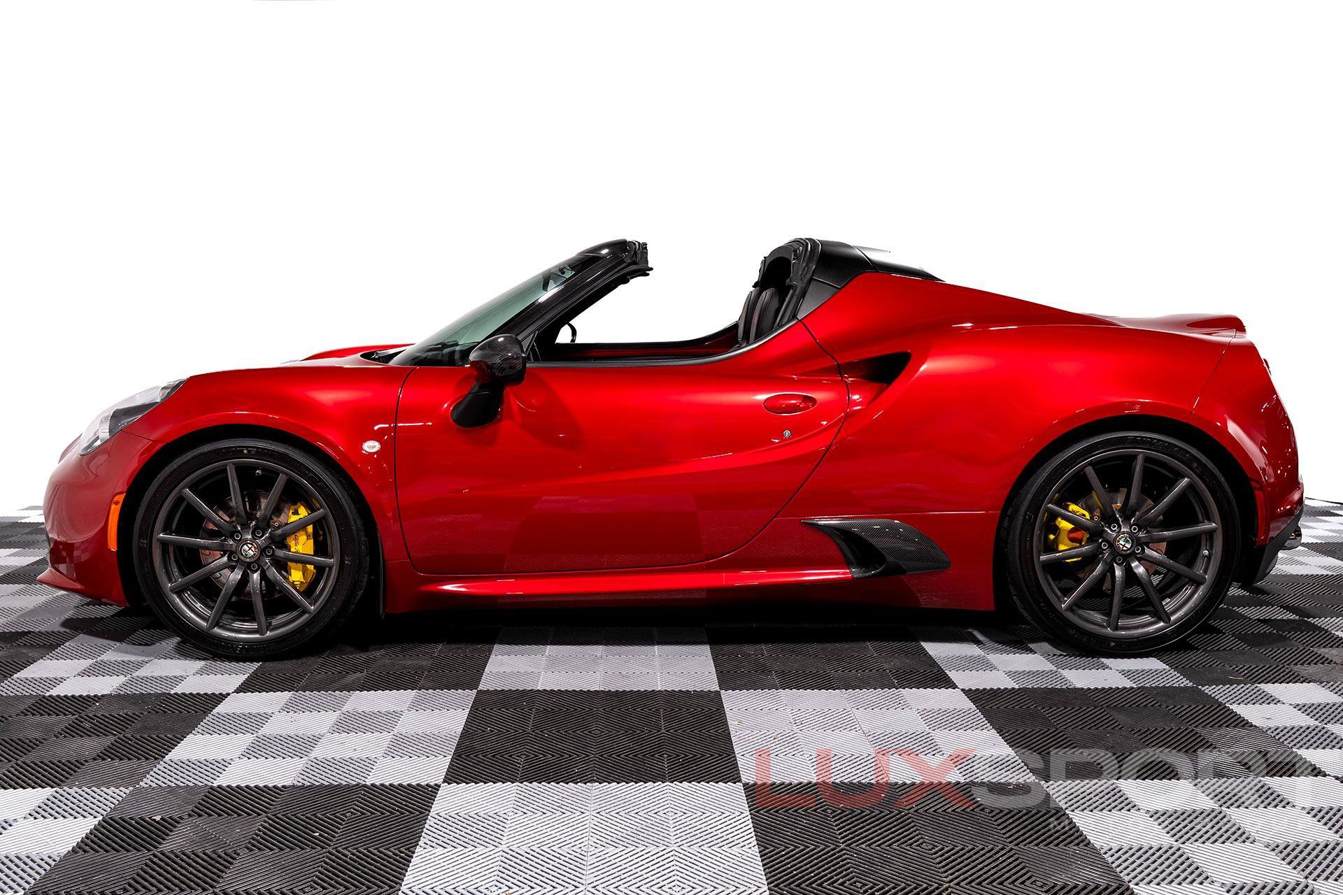 Used 2015 Alfa Romeo 4C Spider w/ Spider Track Package image 5