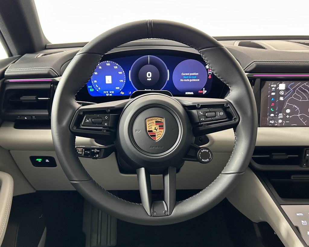 New 2026 Porsche Macan 4 Electric AWD/4WD image 17