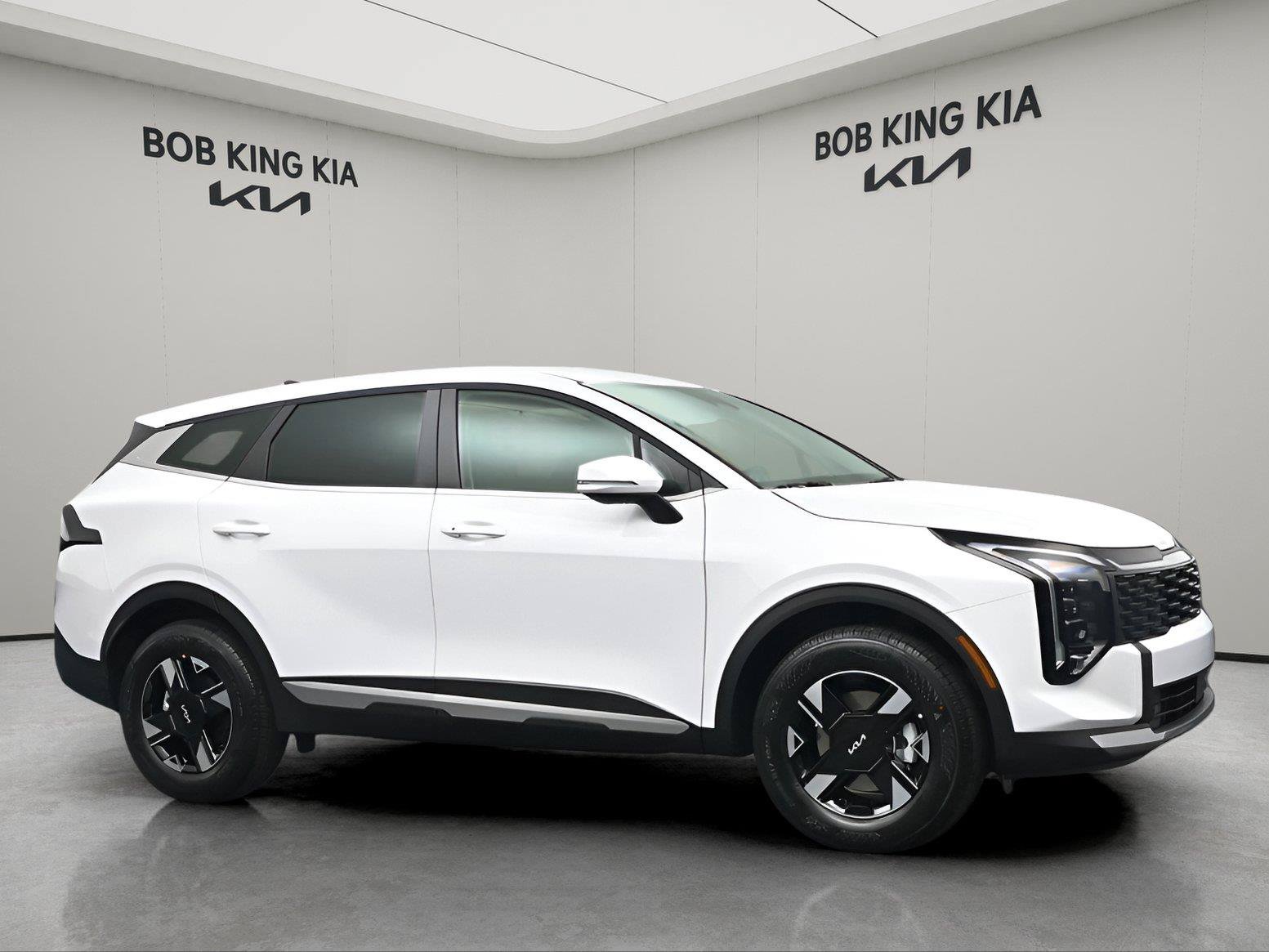 New 2026 Kia Sportage LX w/ LX Convenience Package AWD/4WD image 14
