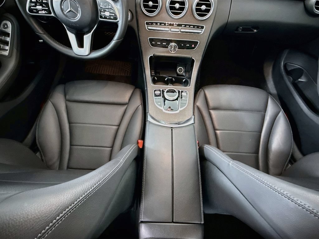 Used 2019 Mercedes-Benz C 300 Sedan image 16