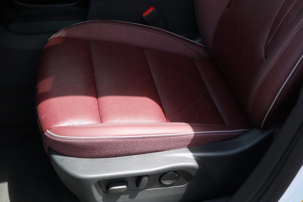 New 2025 Buick Envision Sport Touring image 11