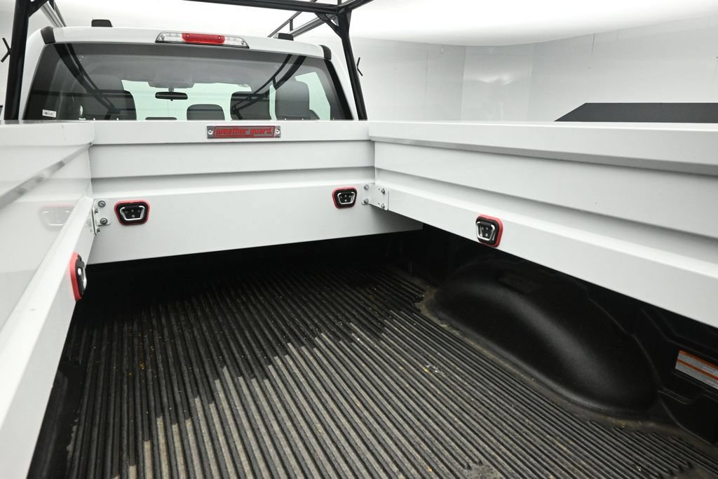 New 2026 Ford F350 XL w/ XL Chrome Package RWD image 21