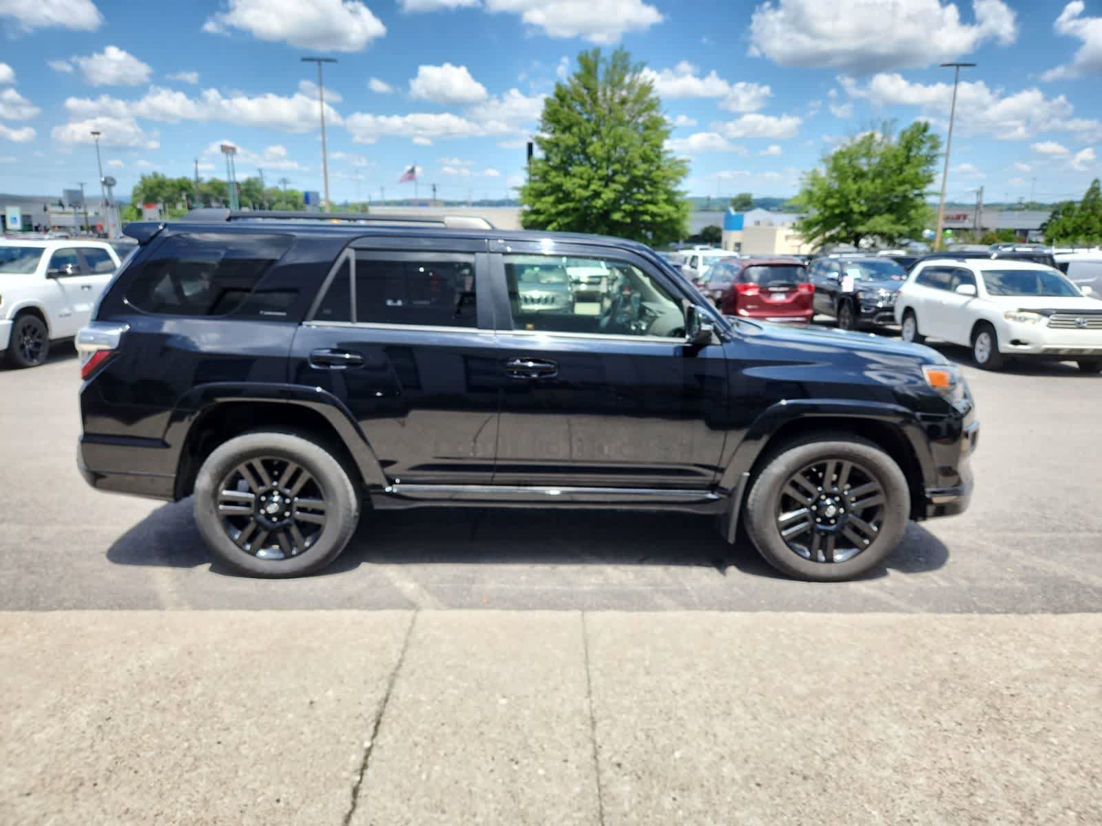 Used 2019 Toyota 4Runner Limited AWD/4WD image 6