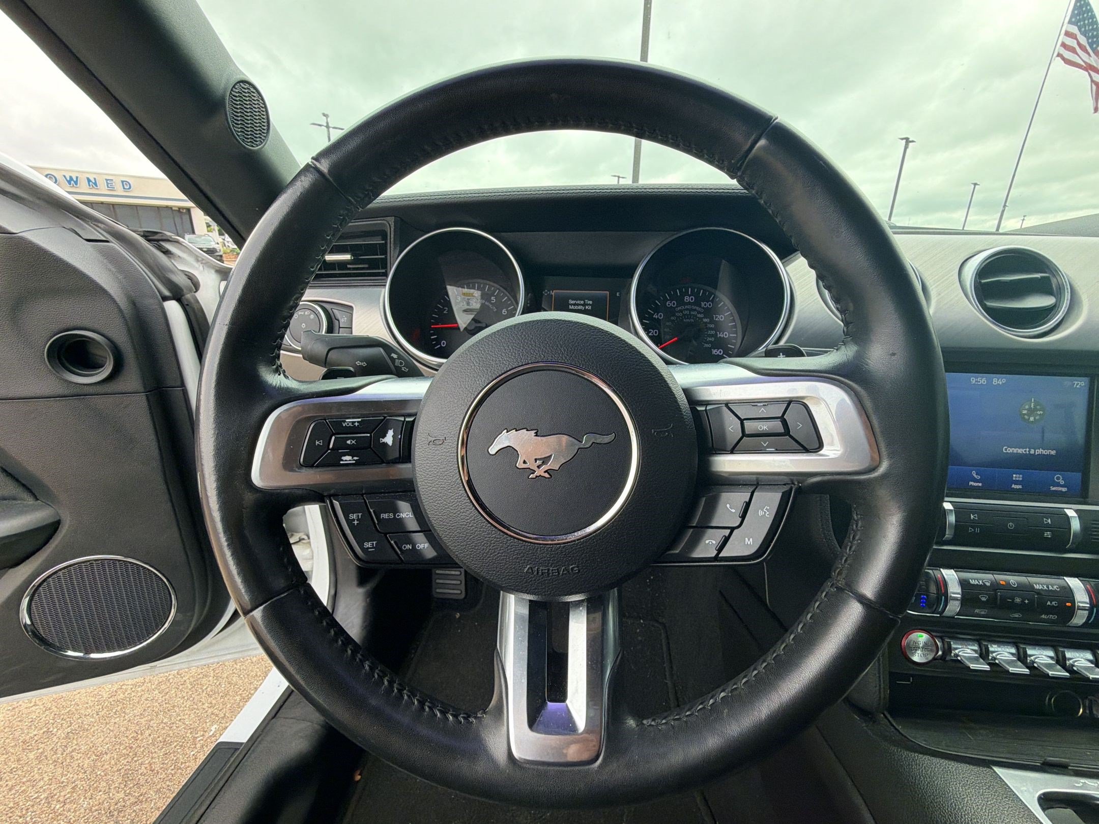 Used 2019 Ford Mustang Premium RWD image 11