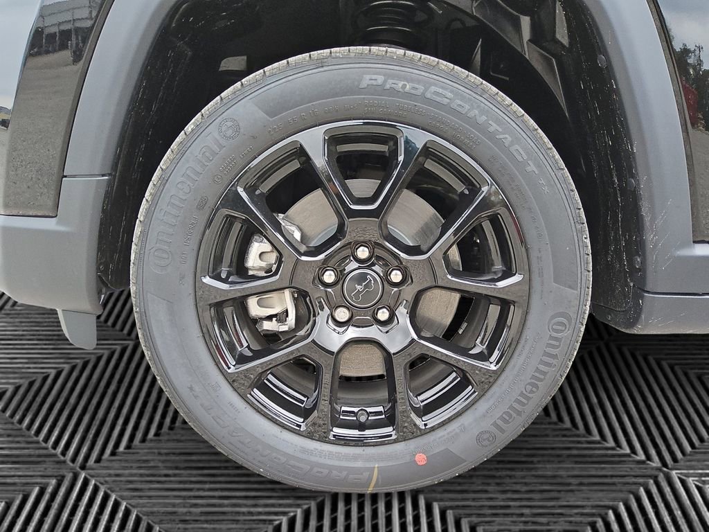 New 2026 Jeep Compass Latitude image 14