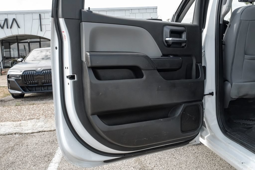 Used 2018 Chevrolet Silverado 1500 W/T w/ Trailering Package AWD/4WD image 37