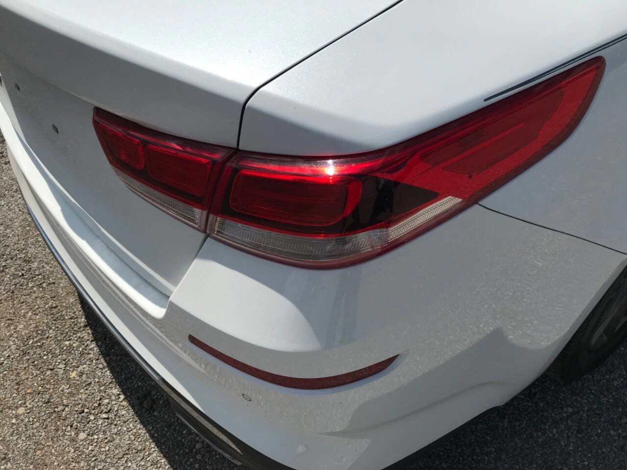 Used 2020 Kia Optima LX image 30